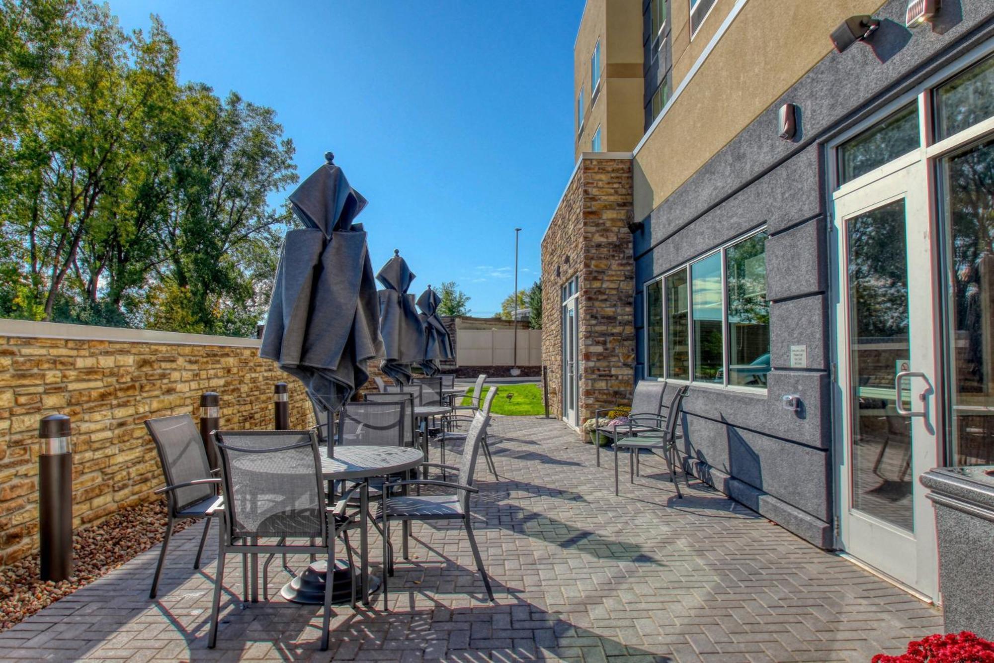 Fairfield Inn & Suites By Marriott Appleton Exterior photo